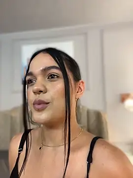 Bella-Ferrer online show from April 21, 6:37 pm