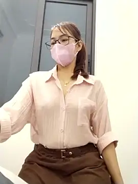 Mai phuong online show from April 6, 4:46 am