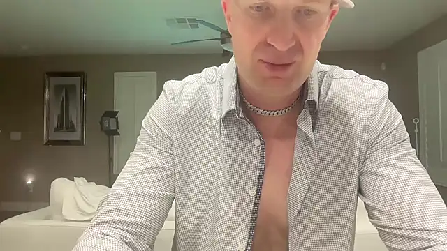 Naughty Ken Barbie-69 online show from April 7, 6:48 am