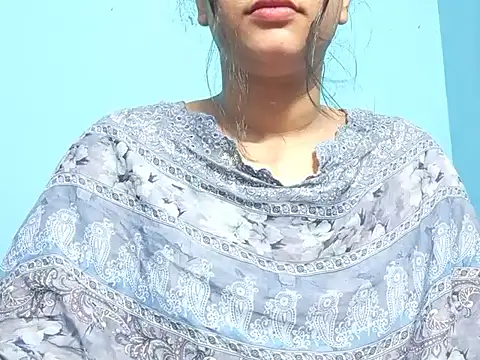 Emma 4433 online show from April 11, 9:24 am