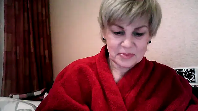 TatkaYang online show from April 8, 8:33 pm