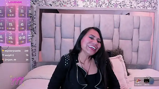 Keyla Brunette  online show from April 23, 7:38 pm