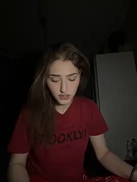 CuteCeline18 online show from March 12, 9:50 pm