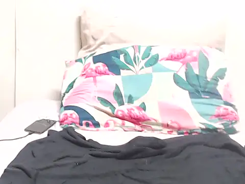 SweetPinkCantCakeZA online show from March 24, 5:13 am