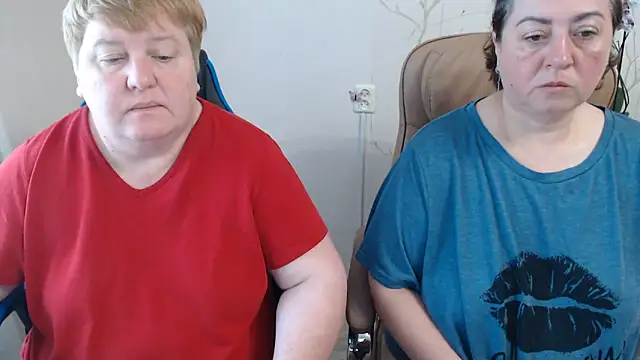 Lindy-Jeanie online show from June 7, 6:53 am