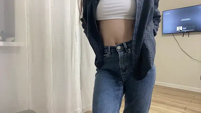 Liabae online show from April 15, 7:58 pm