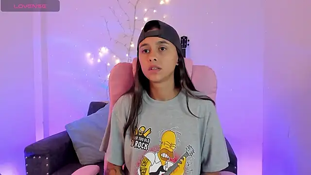 owenfoxx online show from April 16, 3:23 pm