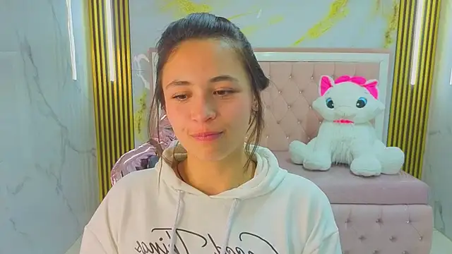 bonnie 1s online show from May 11, 7:44 pm