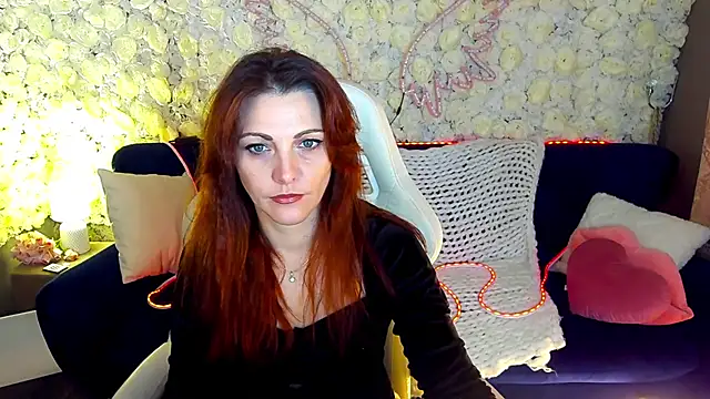 FireFoxxxxxy online show from April 11, 6:08 am