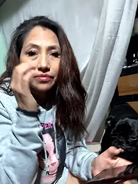 MilaRose00 online show from March 15, 9:39 pm