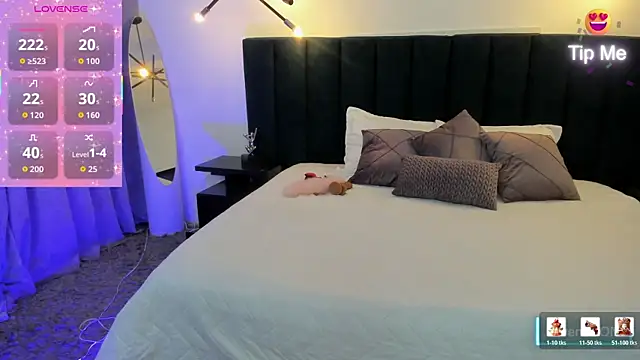 kirasweet7 online show from April 2, 3:37 am