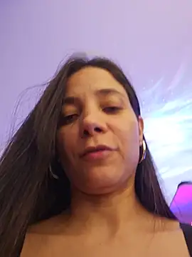 miaeyex online show from June 4, 2:43 pm