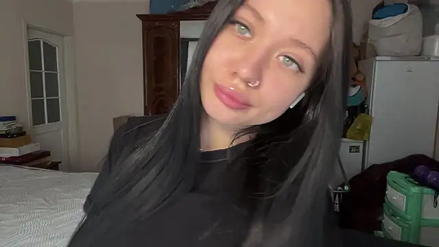 Sofi Funny online show from April 13, 3:30 am