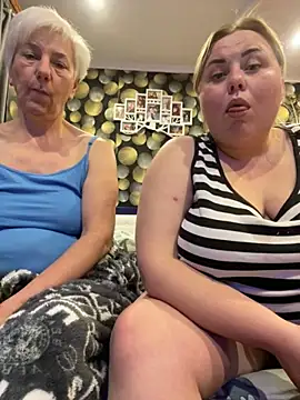 Lora Loreen Mommy online show from March 14, 7:26 pm