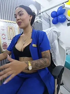 daniela-sexy online show from June 10, 7:45 pm