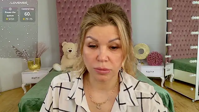 Eloises online show from June 15, 7:08 am