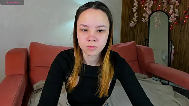 Lori Bllossom online show from April 30, 1:11 am