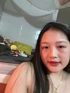   Bonie   online show from March 17, 4:22 pm