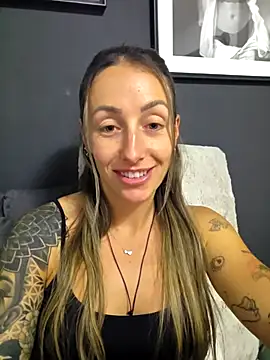 NicoleKaiser online show from May 12, 7:20 pm