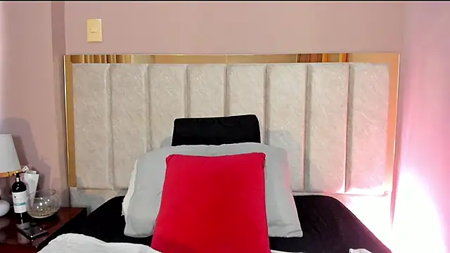 CloeRosell online show from April 18, 7:58 pm