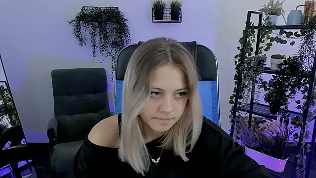 BlossomVibe online show from April 8, 7:43 am