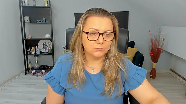 JessieRichards online show from March 24, 7:25 am