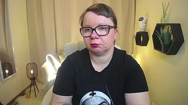 BonnnyBoobsy online show from March 20, 7:13 am