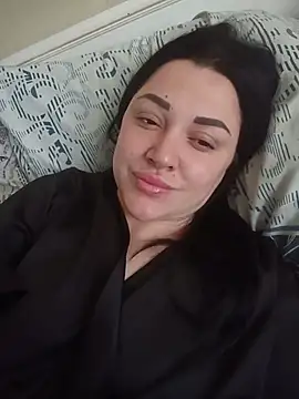 Elsie-Nora online show from May 15, 5:00 am
