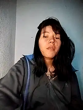 Moon Thompson online show from April 4, 12:09 am