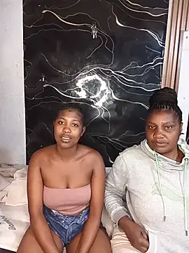 BabeThandi online show from June 5, 4:24 pm