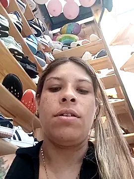 alanna6950 online show from June 3, 4:56 pm