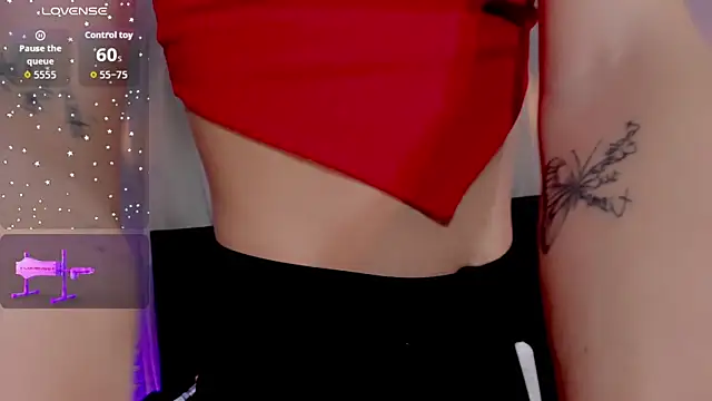 Mia Colucci- online show from April 16, 11:32 am