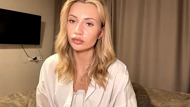 KamiPansullo online show from March 21, 7:19 pm