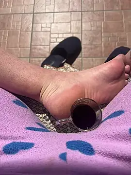 Misss 19 online show from April 7, 10:17 am