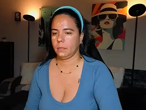 HannaJonns online show from June 20, 5:11 am