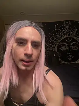 AlexAndriaStrips online show from March 21, 8:19 am