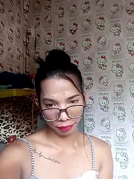 Lady trix01 online show from May 24, 5:50 am