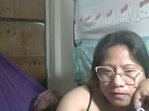 PinayChristine online show from March 25, 6:22 pm