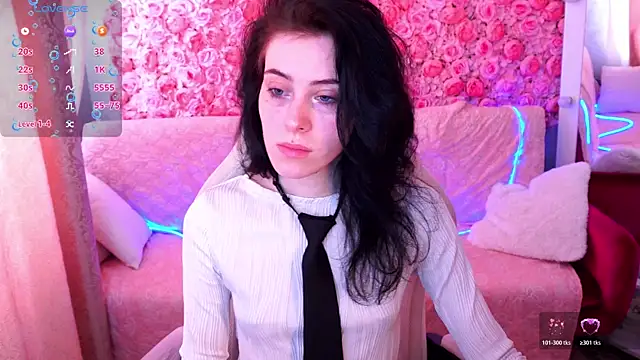 CurleyBlueEyes online show from March 30, 1:11 pm