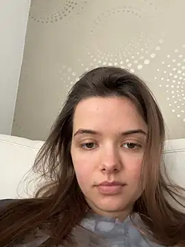 AForbiddenFlower online show from April 14, 7:08 am