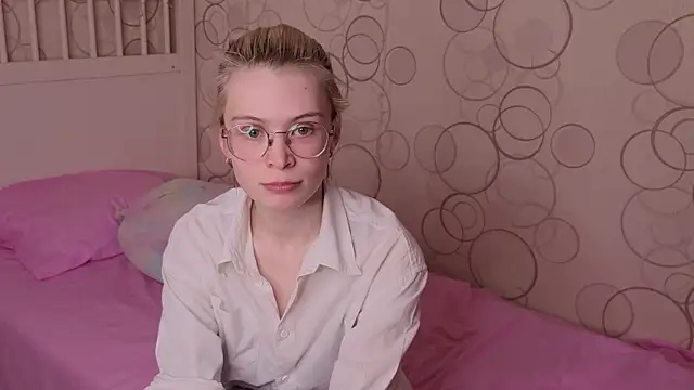 CarleySuski online show from March 30, 5:29 am