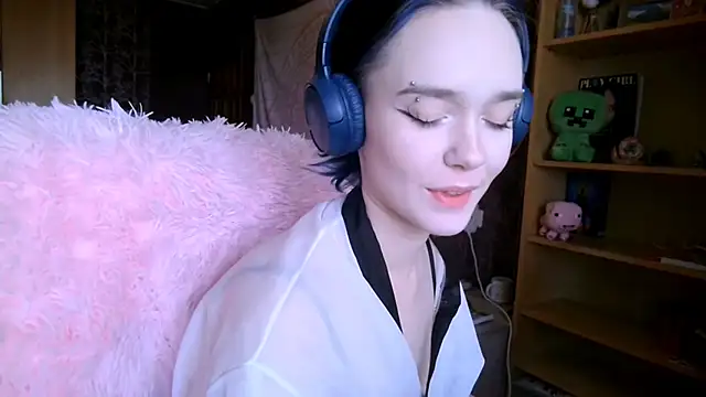baby onface online show from May 10, 6:59 am