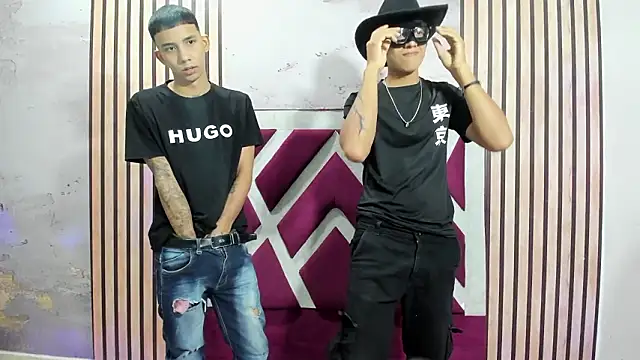 BoyHotlewd online show from March 28, 8:08 pm