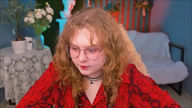 SaraSweetness online show from March 26, 10:28 am