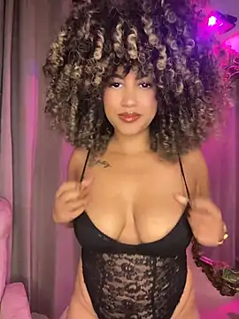 Kendra curly online show from June 17, 3:52 am