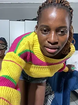 DarkChocolateSlender  online show from April 25, 1:41 pm