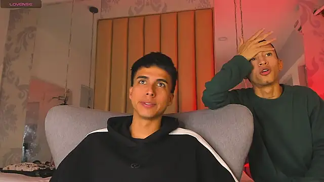 MaicolSmiith  online show from April 10, 2:28 am