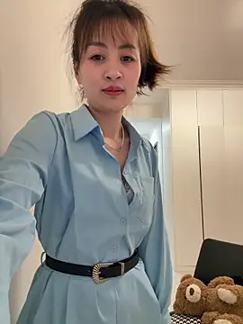 Yang 218 online show from May 4, 3:05 pm