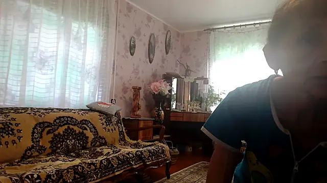Shooting-Star- online show from June 9, 2:38 pm