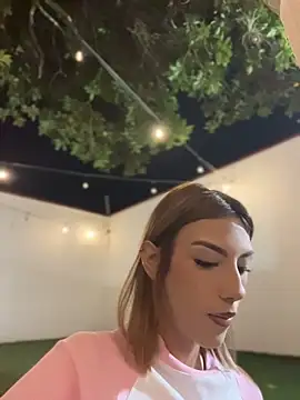 amydexter online show from April 21, 10:11 am